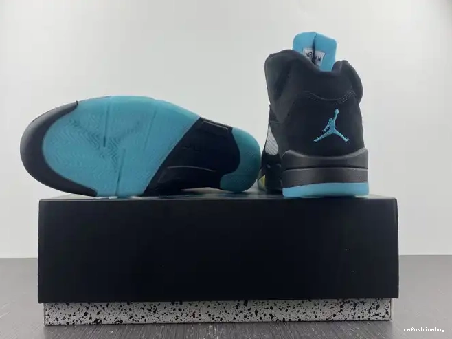 Aqua Jordan DD0587-047 5 Air 0429